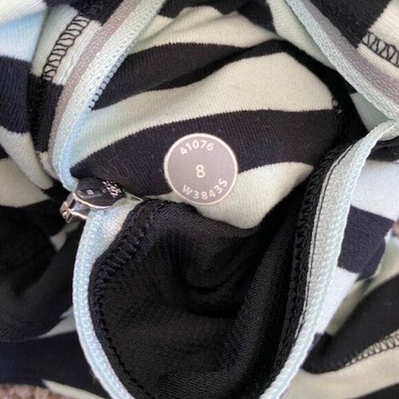 LULULEMON Run Reflect Black Sea Stripe Mint Long Sleeve - Picture 13 of 13